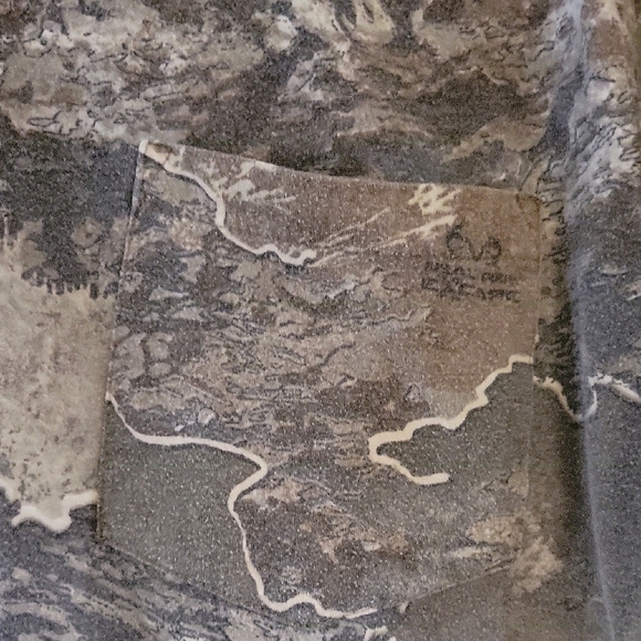 Men's Camouflage Pocket T-Shirt - Picture 2 of 3